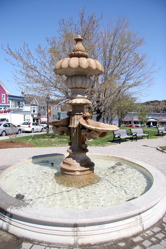 Fountain in the park