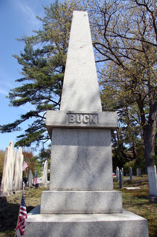 See the shape of her boot and heart in the stone??