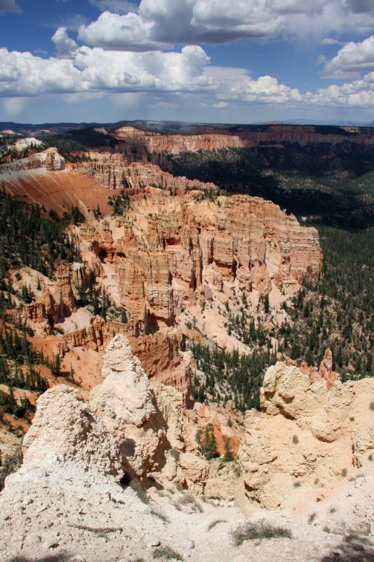 R08_6551.jpg - View from Rainbow Point, Bryce Canyon