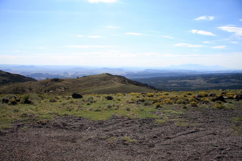 R08_6589.jpg - On the way to Midway - view from the top of the Coal Road. If you like to ride, go to Utah and take Highway 31. Both ways. A few times.