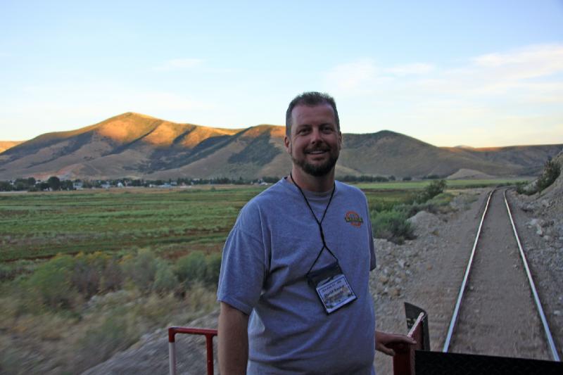 R08_6949.jpg - Hey, it's me!