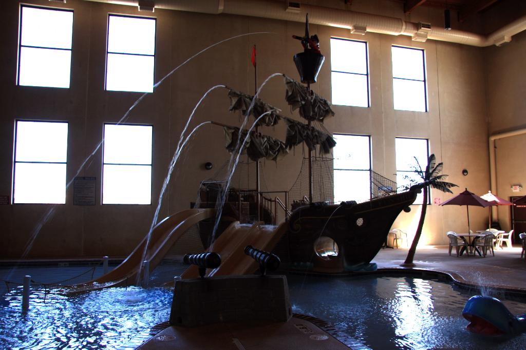 RAP_9258.jpg - Water park ship