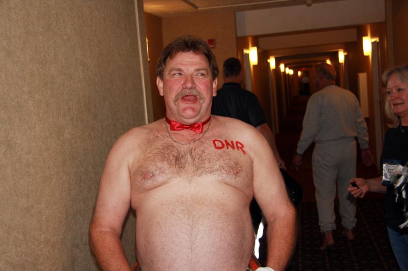 C09_6609.jpg - Not to be outdone, he sports his best Chipendale look