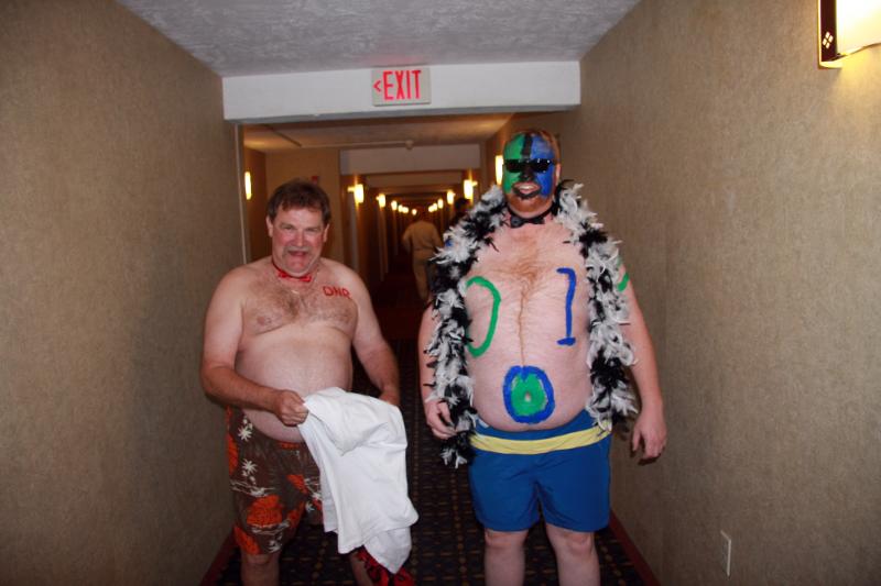 C09_6615.jpg - At this point we had scared most of the rest of the hotel guests away