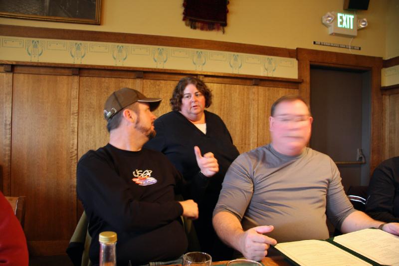 FB8_7092.jpg - Someone got a picture of me to prove I was there. That's Melea who has taken care of us at the Tap Room for years. She's the only one who works there that can keep this bunch in line!