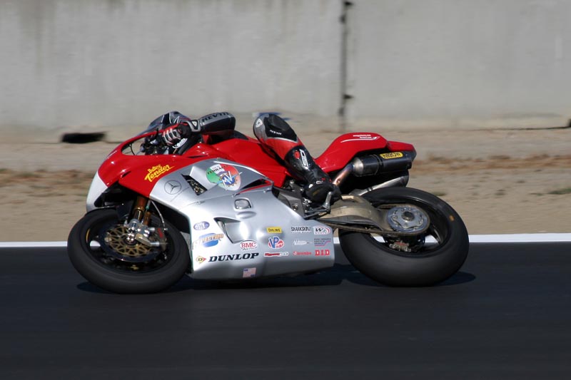 Matt Lynn on the MV Augusta F4 1000