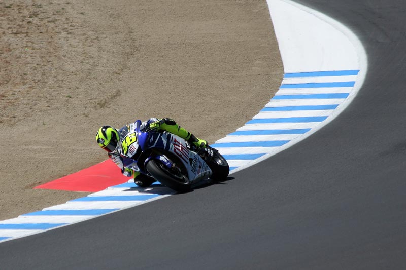 Rossi just ripping through turn 4