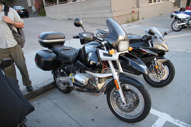 Saturday night, Bike Night on Cannery Row My R1100GS (Joe's steed for the weekend)