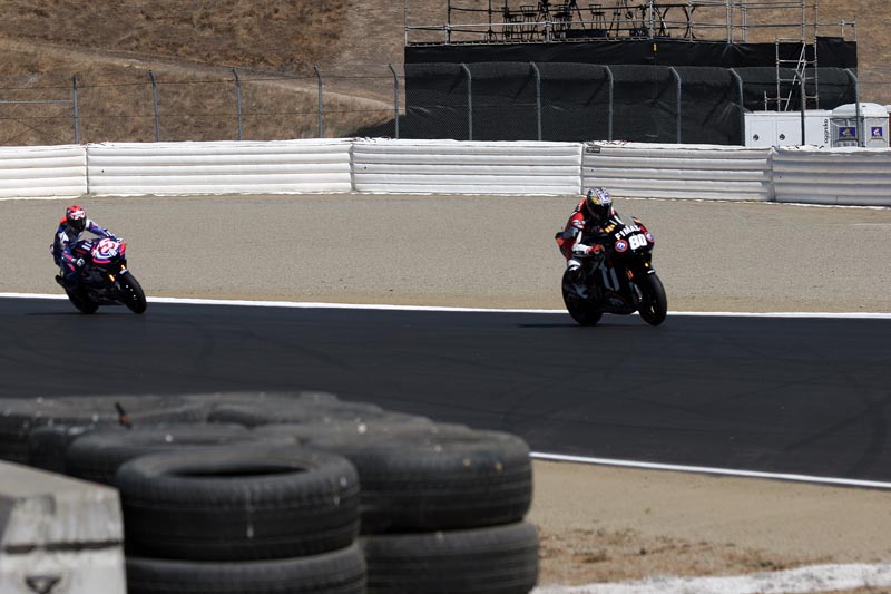 Friday Moto GP Practice, Turn 3, Colin Edwards and Kurtis Roberts