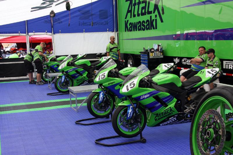 MG8_1741.jpg - Attack Kawasaki pits