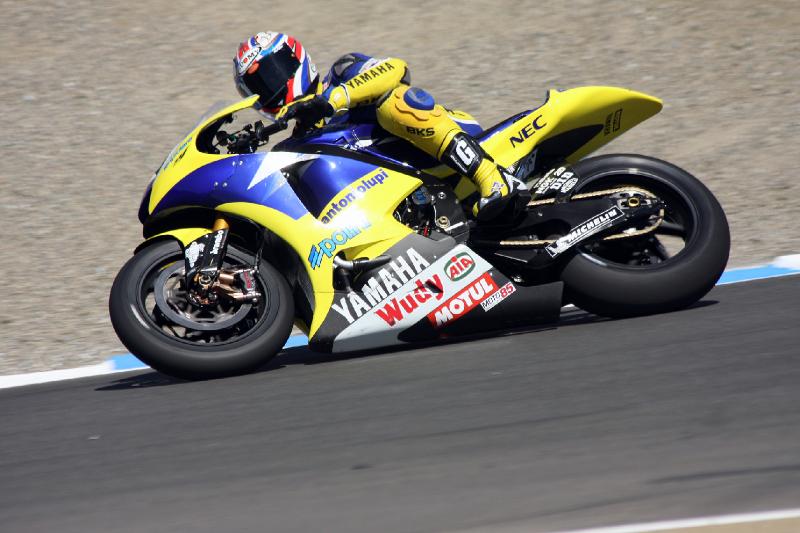 MG8_2663.jpg - Toseland 1-handing it down The Corkscrew