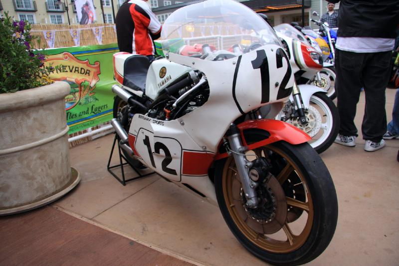 MG8_4925.jpg - Old Yamaha race bike