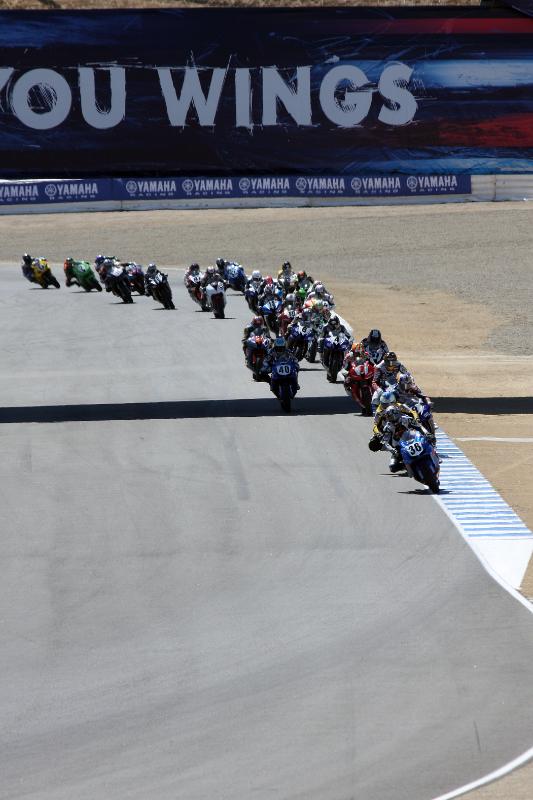 M09_5440.jpg - Start of the AMa Daytona Sportbike race. I think they had over 40 bikes on the grid.